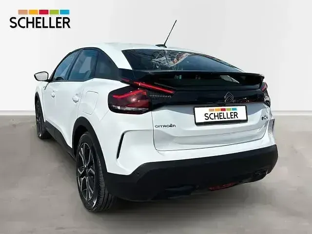 Second-hand Citroën e-C4 Feel 100 kW (136 CP) 2023 Alb Berlinǎ