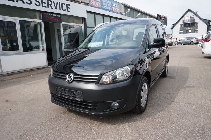 Schwarz Gebraucht 2011 VW Caddy Trendline Van / Kleinbus | 6.450 € (Guter Preis) - Bild 1/4