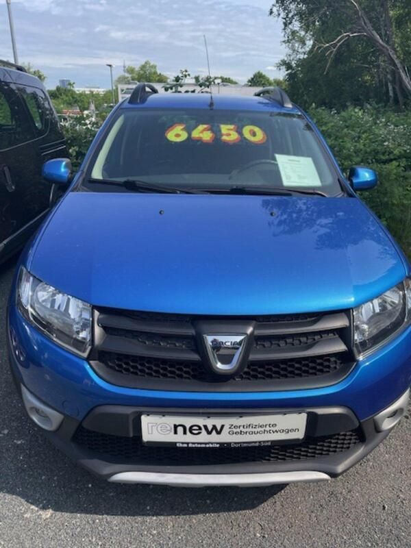Blau Gebraucht 2013 Dacia Sandero Stepway Ambiance Kleinwagen | 5.990 € (Etwas zu teuer) - Bild 1/4