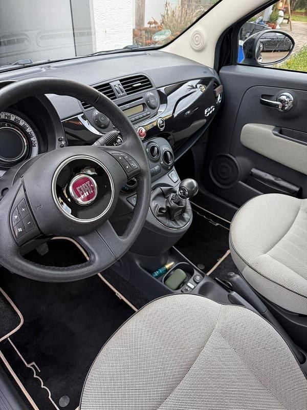 Gebraucht Fiat 500 Lounge 69 PS (50 kW) 2012 Schwarz Kleinwagen