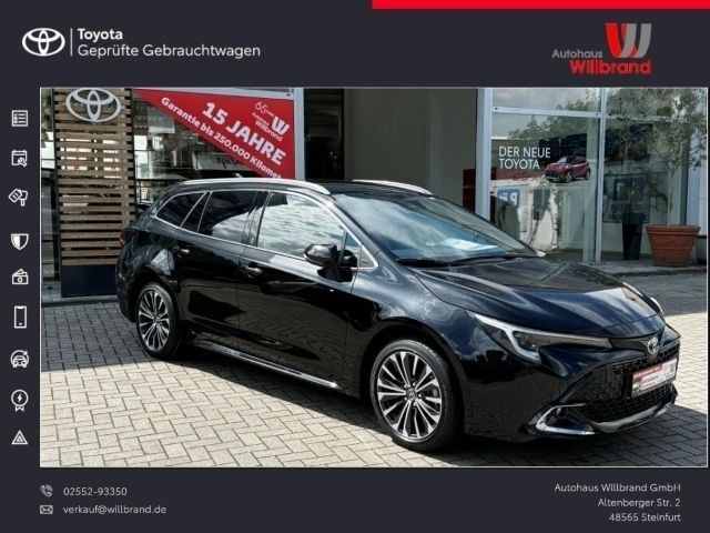 Schwarz Gebraucht 2024 Toyota Corolla Team Kombi | 28.250 € (Superpreis) - Bild 1/4