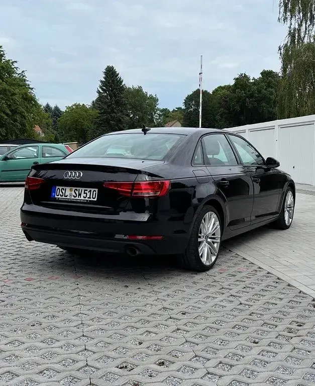 Gebraucht Audi A4 190 PS (139 kW) 2017 Schwarz Limousine