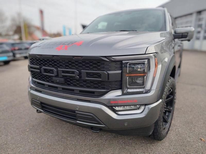 Neu Ford V8 Lariat 405 PS (297 kW) 2025 Grau SUV