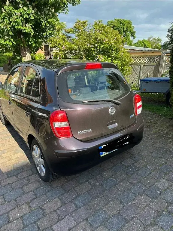 Gebraucht Nissan Micra 80 PS (58 kW) 2011 Schwarz Kleinwagen