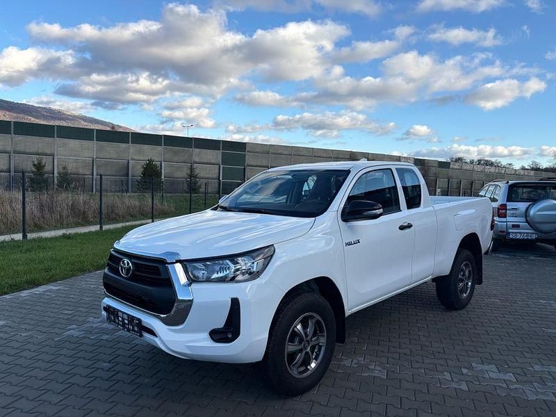 Weiß Gebraucht 2023 Toyota HiLux Abholung | 27.200 € - Bild 1/4