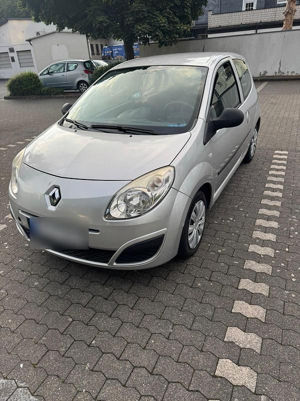 Silber Gebraucht 2009 Renault Twingo Kleinwagen | 2.100 € (Teuer) - Bild 1/4