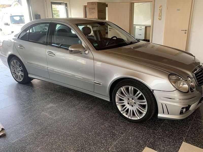 Gebraucht Mercedes E320 224 PS (164 kW) 2006 Grau Limousine