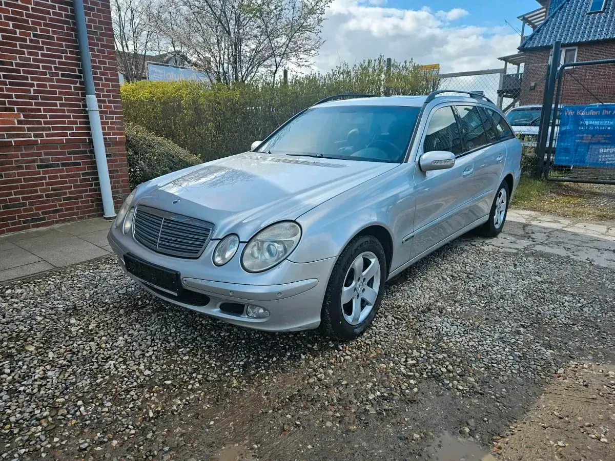 Gebraucht Mercedes E320 204 PS (150 kW) 2004 Grau Kombi