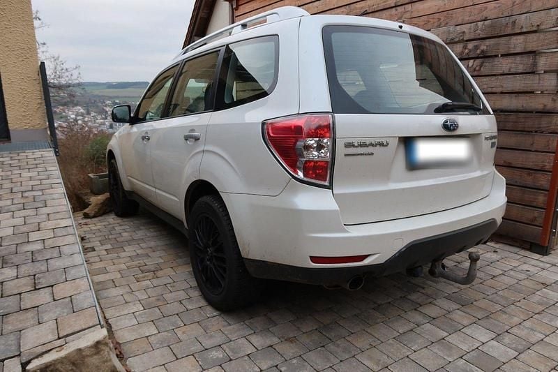 Occasion Subaru Forester 147 ch (108 kW) 2012 Blanc SUV