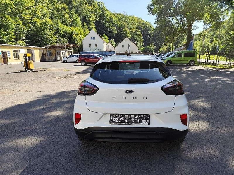 Gebraucht Ford Puma Cool & Connect 95 PS (69 kW) 2022 Frostweiß SUV