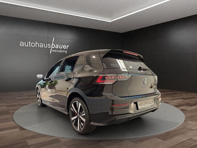 Gebraucht VW Golf GTE 177 PS (130 kW) 2025 Grenadillschwarz Limousine
