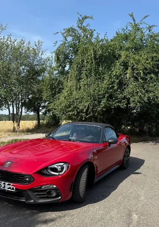 Gebraucht Abarth 124 Spider 170 PS (125 kW) 2016 Rot Cabrio