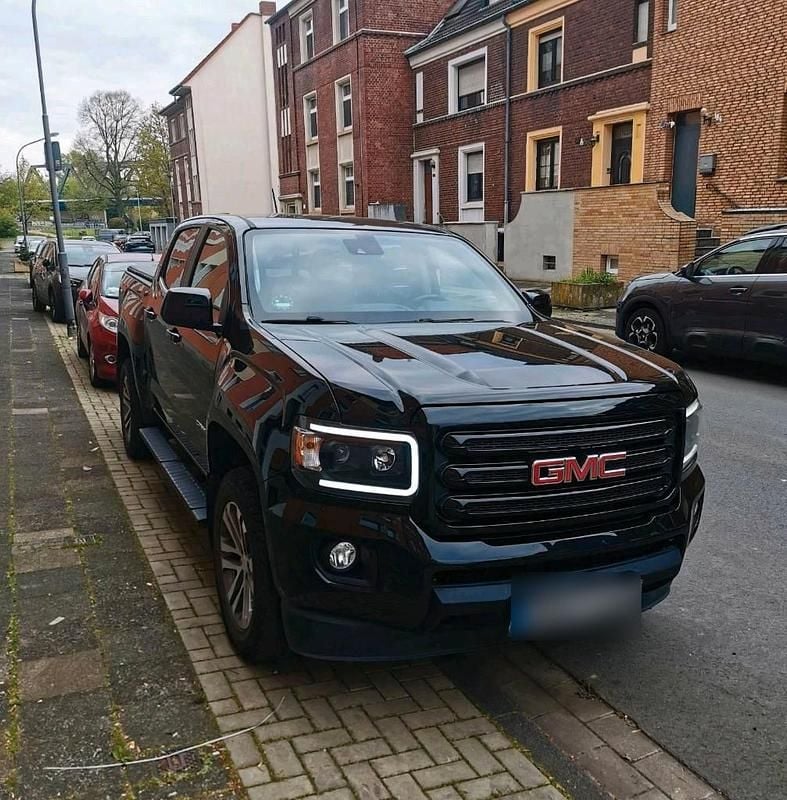 Second-hand GMC Canyon 309 CP (227 kW) 2016 Negru Pickup