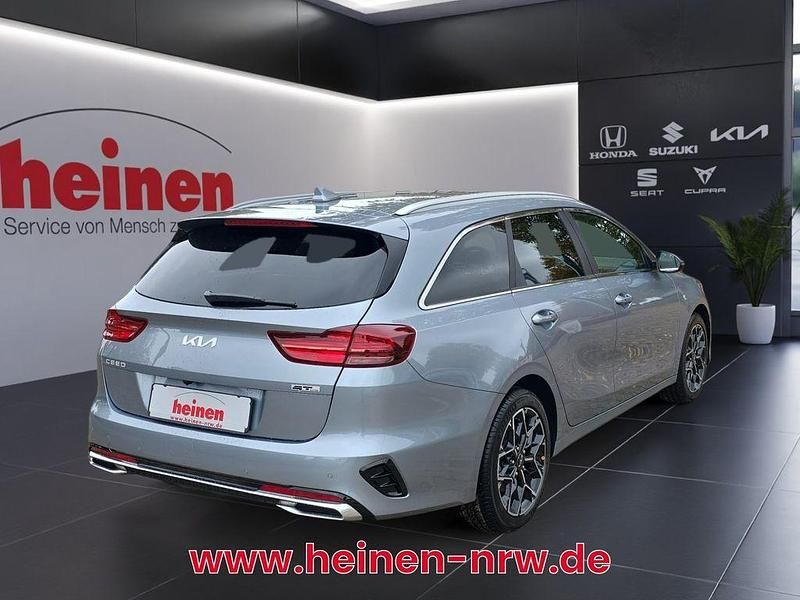 Neu Kia Ceed Sportswagon GT-Line 140 PS (102 kW) 2025 Silber Kombi