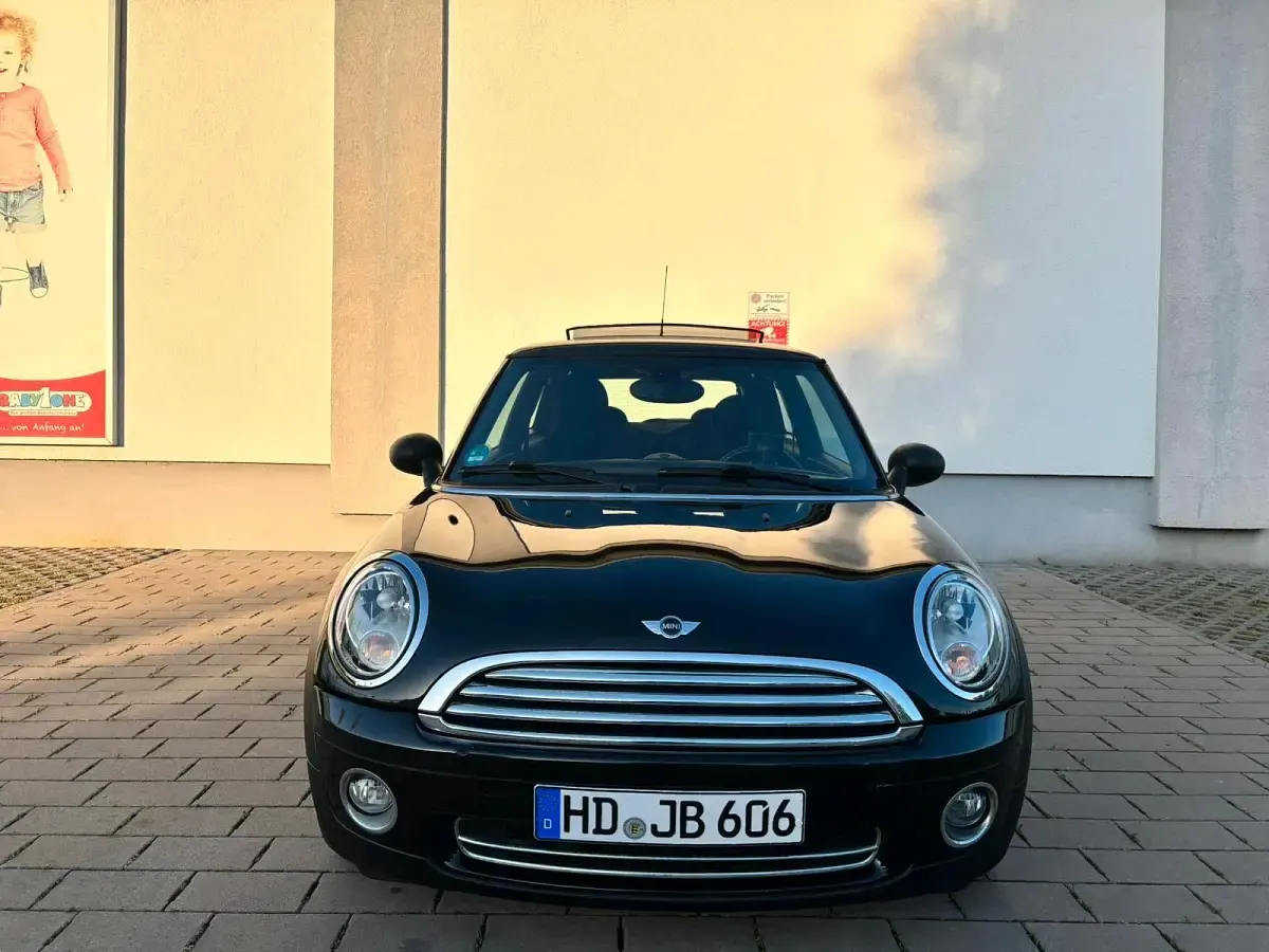 Usata Mini Cooper 120 CV (88 kW) 2009 Nero Utilitaria