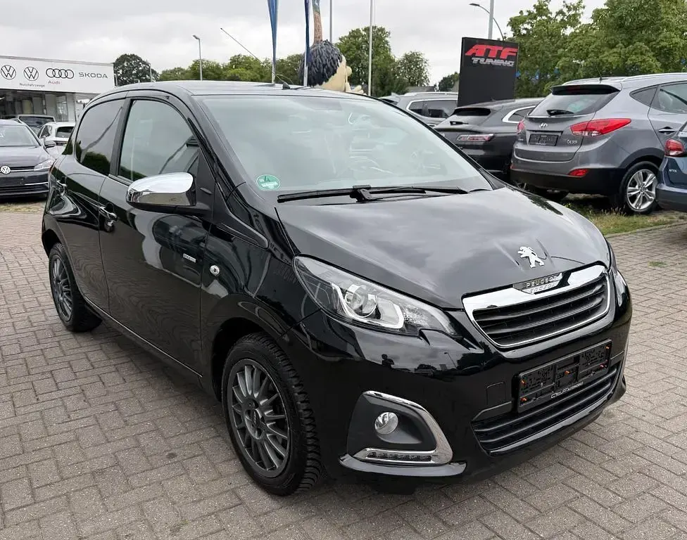 Gebraucht Peugeot 108 Style 72 PS (52 kW) 2018 Noir caldera Limousine