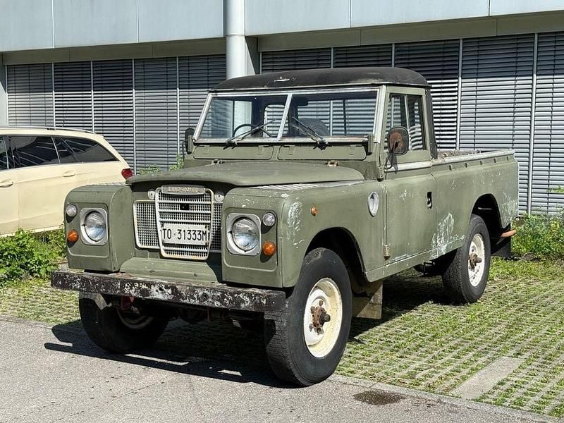 Grün Gebraucht 1980 Land Rover Defender SUV | 5.800 € - Bild 1/4