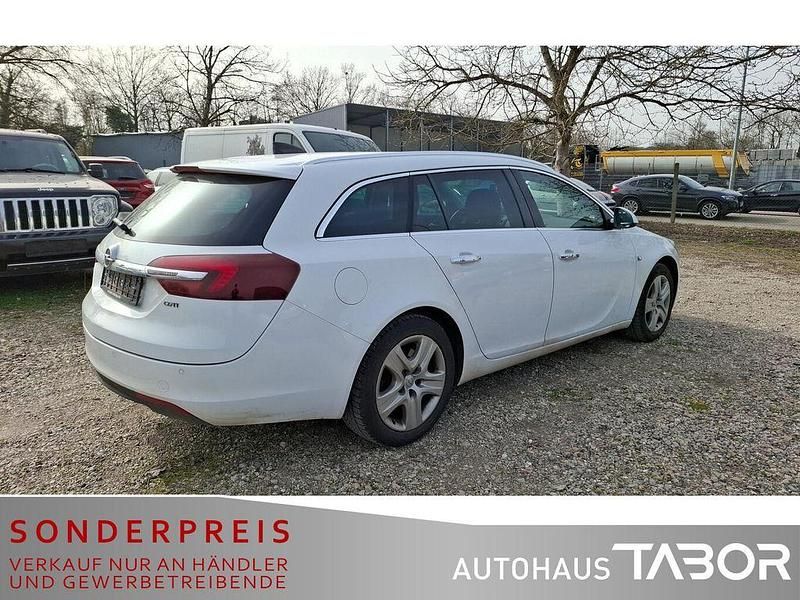 Gebraucht Opel Insignia Business 170 PS (125 kW) 2016 Weiß Kombi