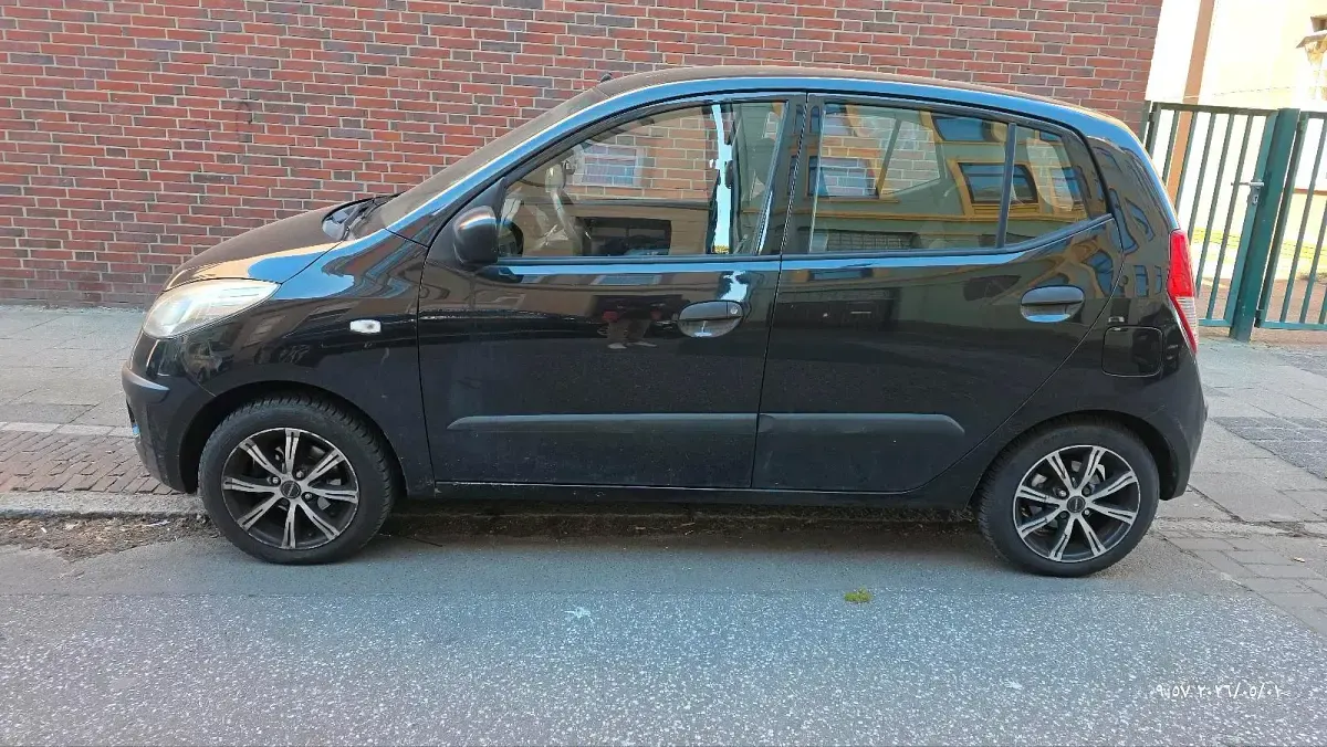Gebraucht Hyundai i10 66 PS (48 kW) 2008 Schwarz Kleinwagen