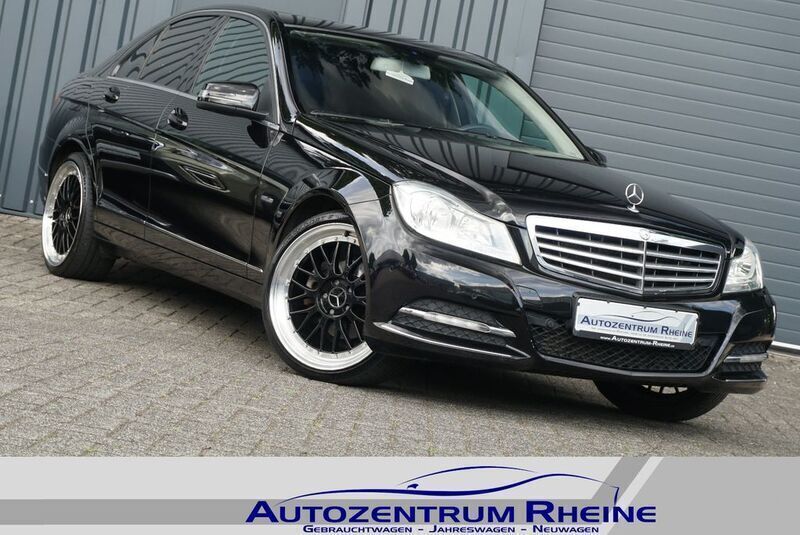 Schwarz Gebraucht 2012 Mercedes C180 Limousine | 6.988 € (Guter Preis) - Bild 1/4