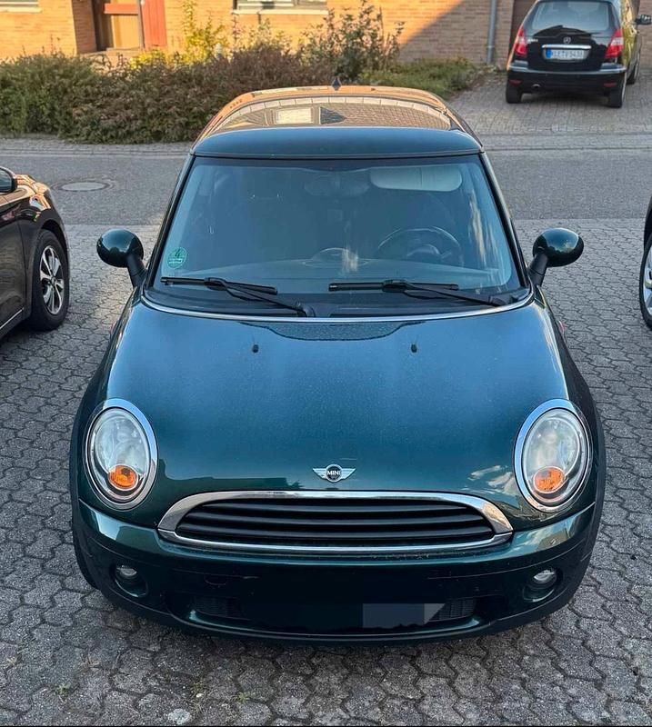Grün Gebraucht 2009 Mini ONE Kleinwagen | 4.200 € - Bild 1/4