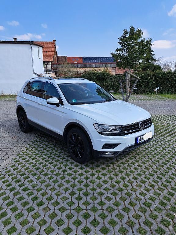 Gebraucht VW Tiguan Highline 150 PS (110 kW) 2018 Weiß SUV