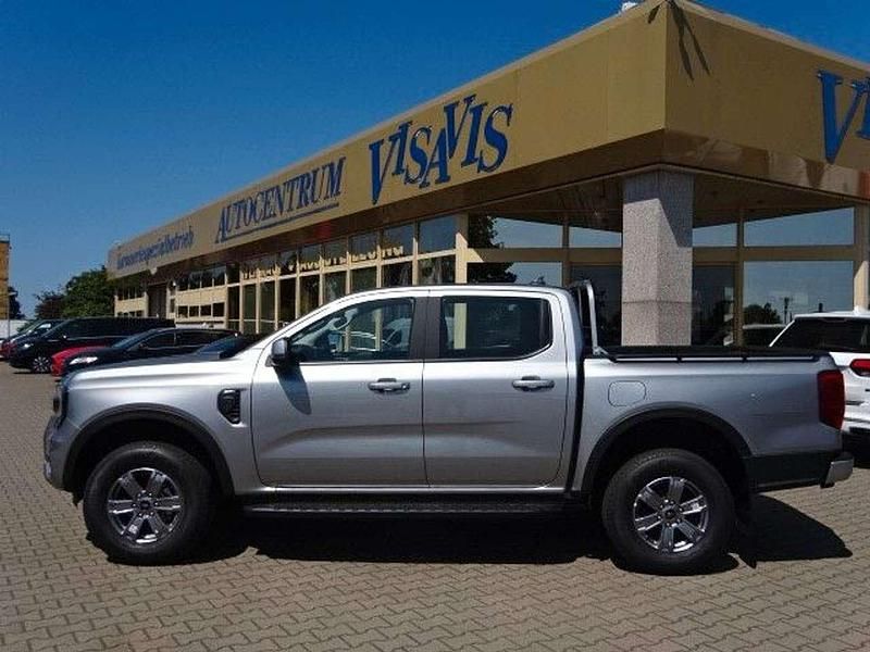 Neu Ford Ranger XLT 170 PS (125 kW) 2025 Silber Pickup