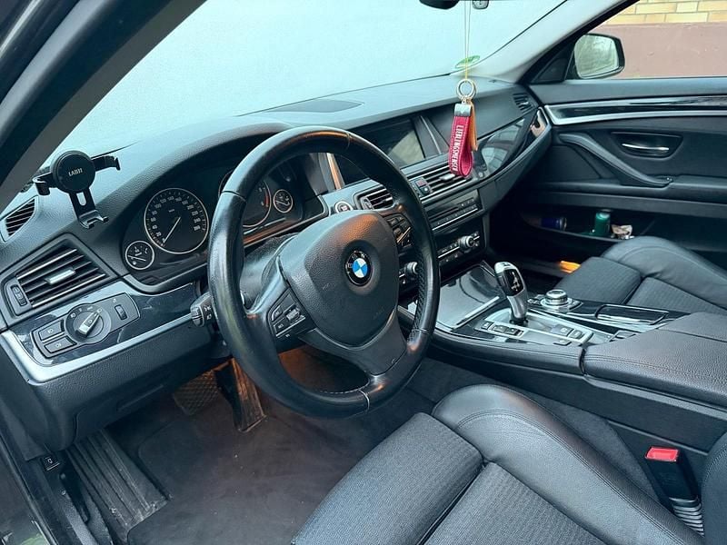 Usata BMW 520 184 CV (135 kW) 2012 Grigio Station wagon