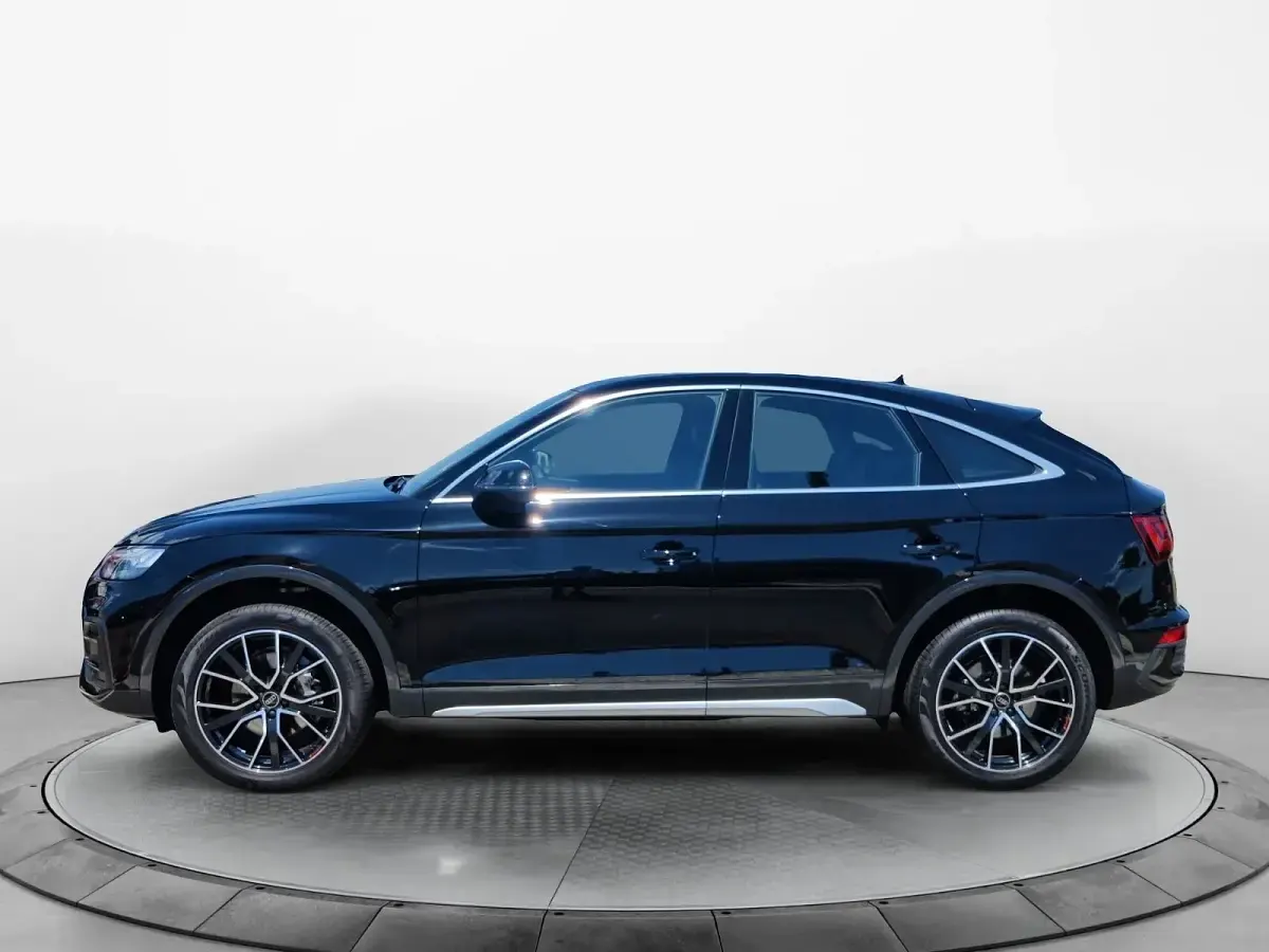 Gebraucht Audi Q5 Sportback S-Line 205 PS (150 kW) 2024 Brillantschwarz SUV