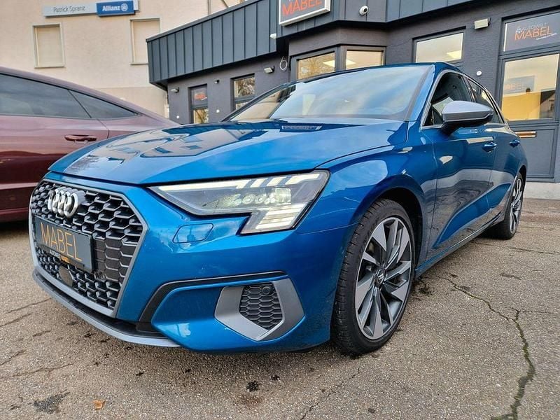 Atollblau Gebraucht 2021 Audi A3 Edition .1 Limousine | 24.470 € (Fairer Preis) - Bild 1/4