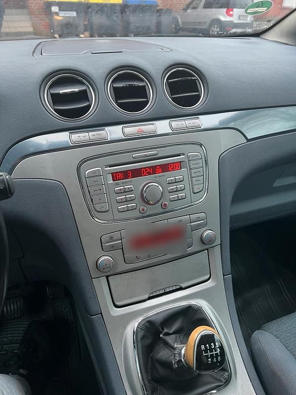 Gebraucht Ford S-MAX S 125 PS (91 kW) 2009 Grau Van / Kleinbus