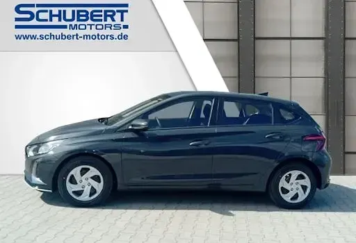 Gebraucht Hyundai i20 Select 100 PS (73 kW) 2025 Grau Kleinwagen