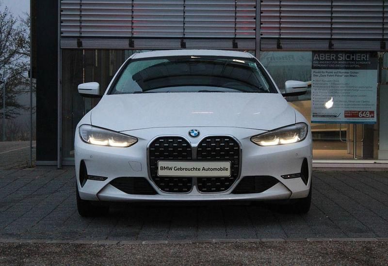 Gebraucht BMW 420 Sport Line 190 PS (139 kW) 2022 Weiß Coupé