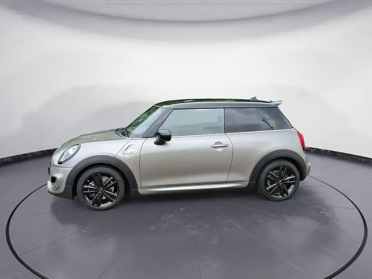 Używany Mini John Cooper Works 192 KM (141 kW) 2019 Hatchback