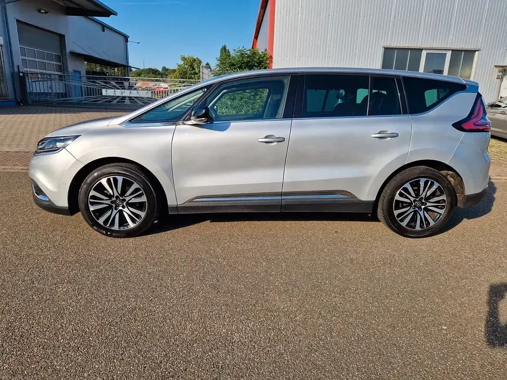 Gebraucht Renault Espace Initiale Paris 160 PS (117 kW) 2016 Silber Van / Kleinbus
