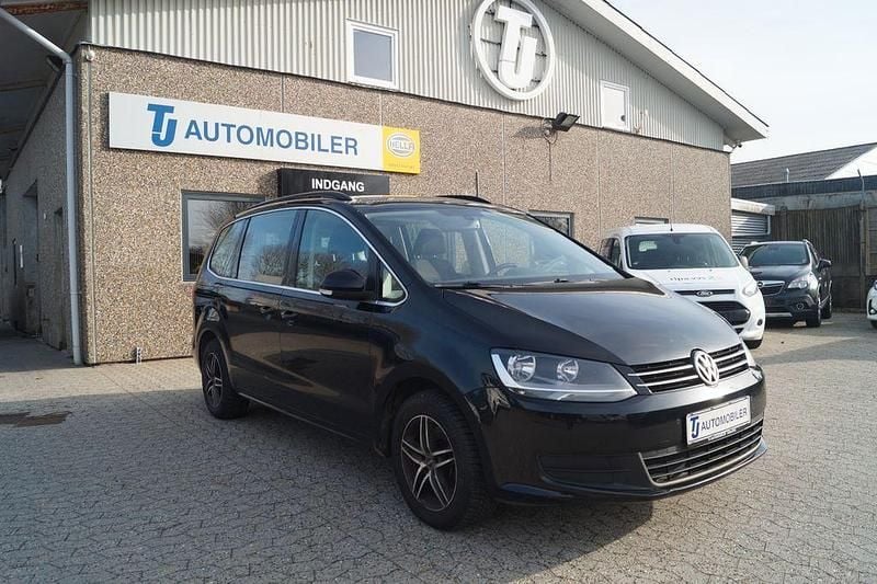 Gebraucht VW Sharan Comfortline 140 PS (102 kW) 2012 Schwarz Van / Kleinbus