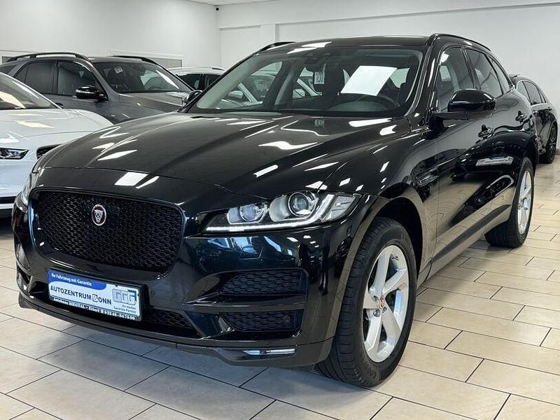 Schwarz Gebraucht 2019 Jaguar F-Pace R SUV | 20.500 € (Guter Preis) - Bild 1/4