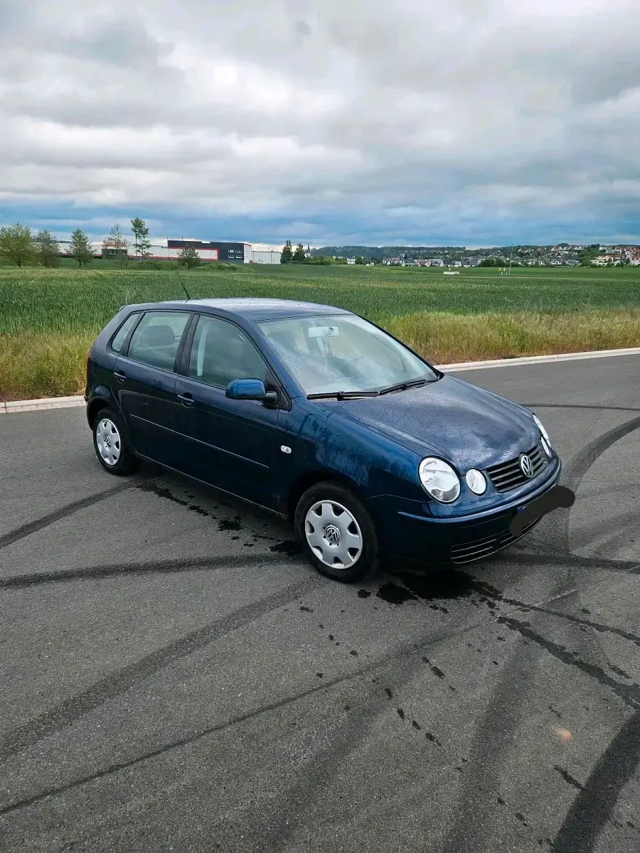 Gebraucht VW Polo 54 PS (39 kW) 2003 Blau Kleinwagen