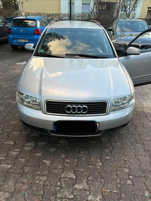 Silber Gebraucht 2001 Audi A4 Kombi | 1.099 € (Fairer Preis) - Bild 1/4