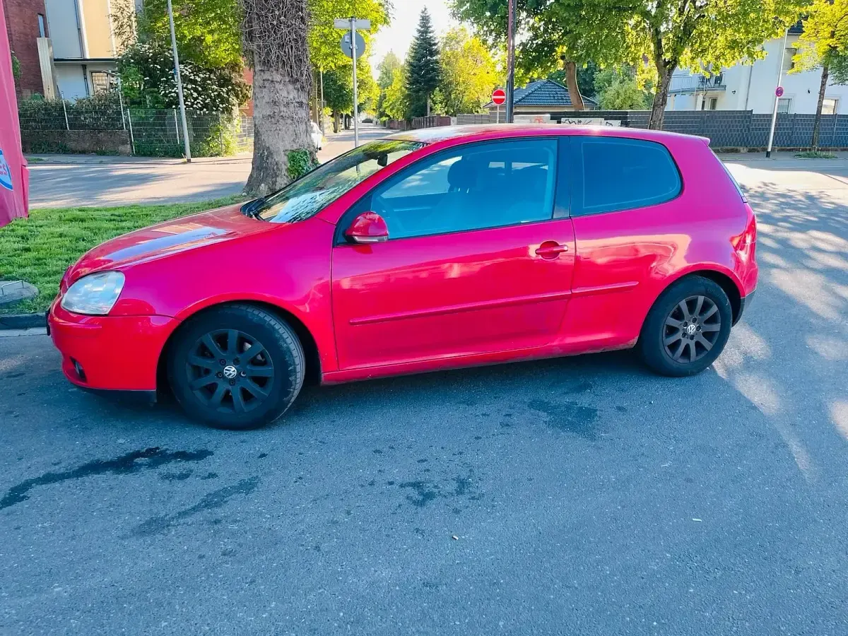 Second-hand VW Golf 150 CP (110 kW) 2005 Coupe