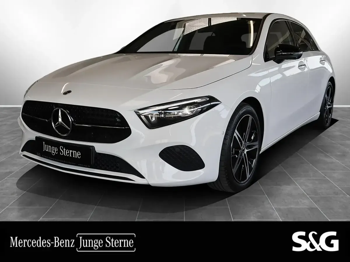Gebraucht Mercedes A200 Progressive 150 PS (110 kW) 2024 Limousine