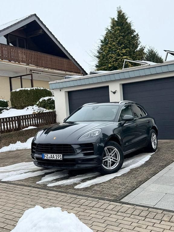 Grau Gebraucht 2019 Porsche Macan S SUV | 36.000 € (Superpreis) - Bild 1/4