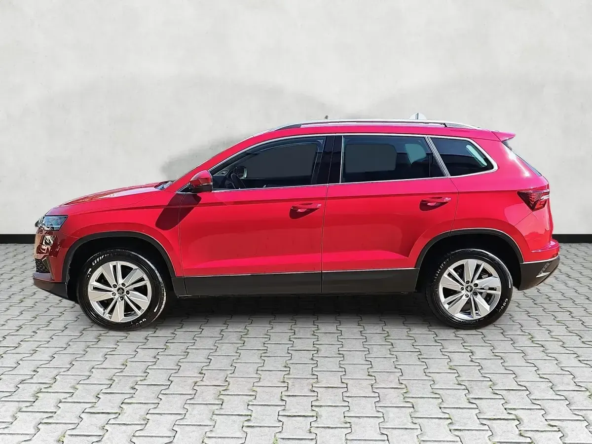 Gebraucht Skoda Karoq Selection 150 PS (110 kW) 2025 Velvetrot metallic SUV