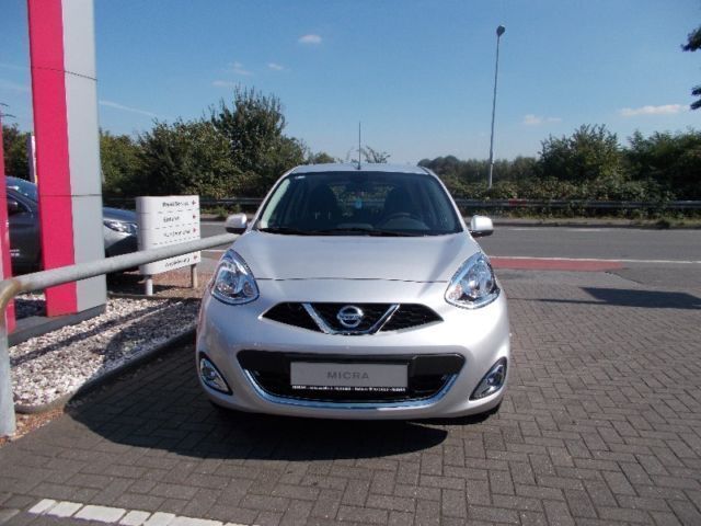 Gebraucht Nissan Micra Acenta 80 PS (58 kW) 2016 Silber metallic Kleinwagen
