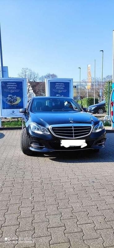 Gebraucht 2013 Mercedes E250 Limousine | 13.950 € (Etwas zu teuer) - Bild 1/4