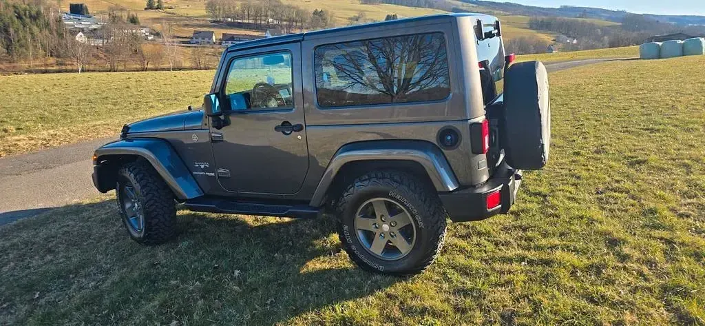 Usata Jeep Wrangler Sahara 200 CV (147 kW) 2018 Grigio SUV