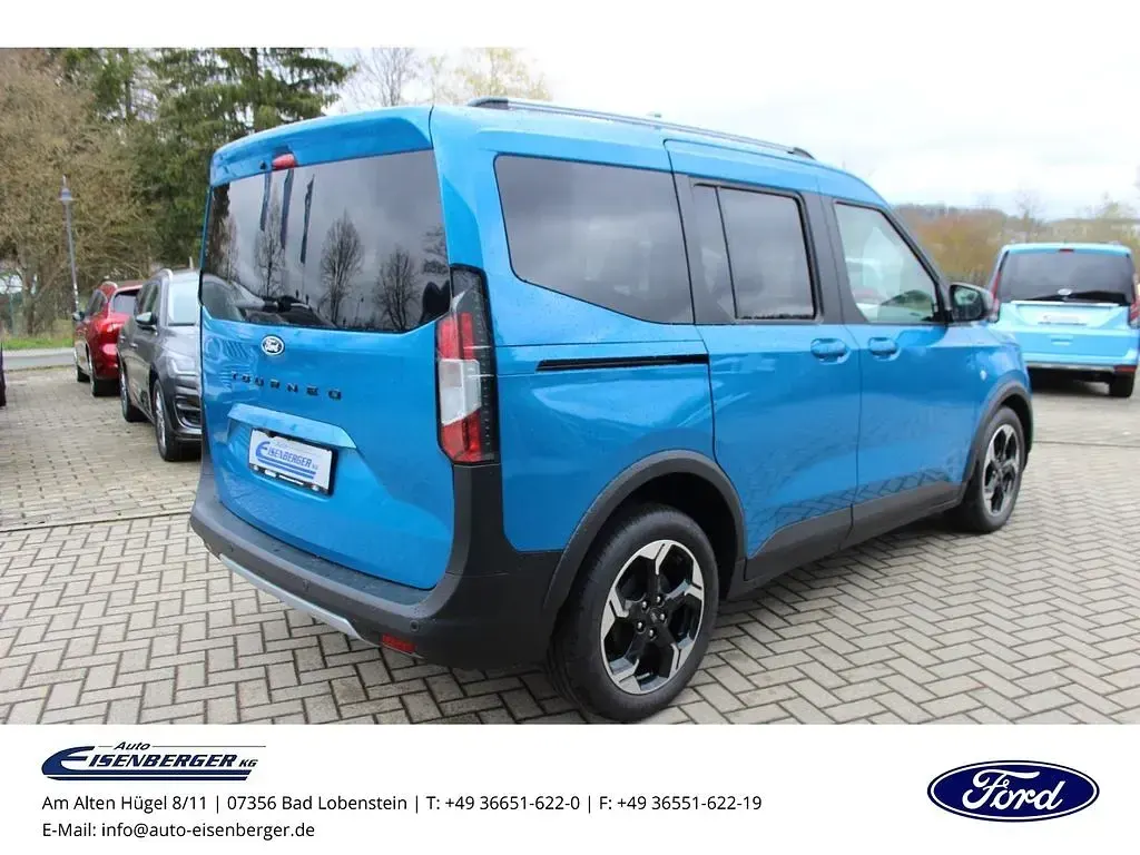 Neu Ford Tourneo Courier Active 125 PS (91 kW) 2025 Digital aqua blue Van / Kleinbus