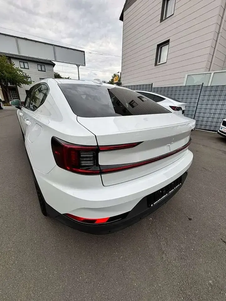 Gebraucht Polestar 2 Plus 169 kW (231 PS) 2022 Crystal white Kleinwagen