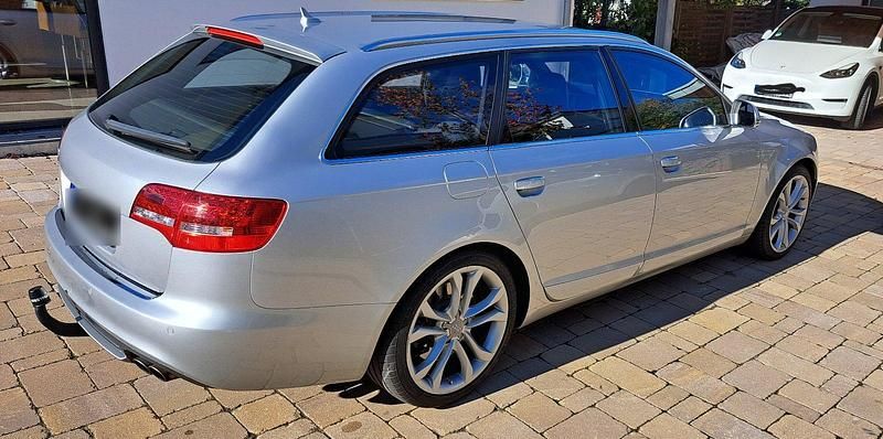Second-hand Audi S6 435 CP (319 kW) 2009 Argintiu Break