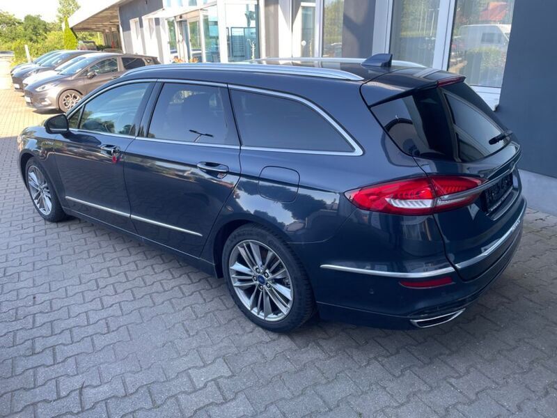 Gebraucht Ford Mondeo Vignale 188 PS (138 kW) 2021 Panther blau Kombi